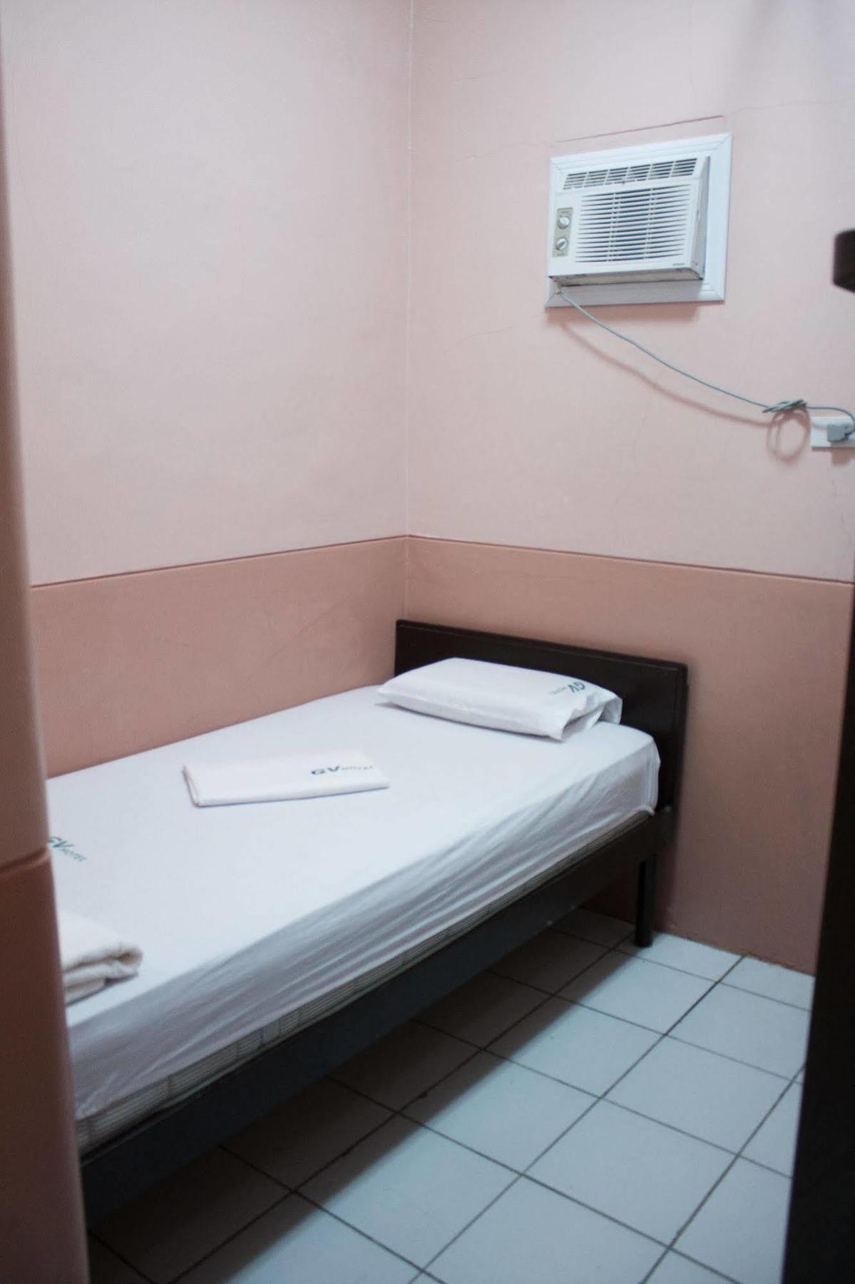 Gv Hotel - Borongan Kültér fotó