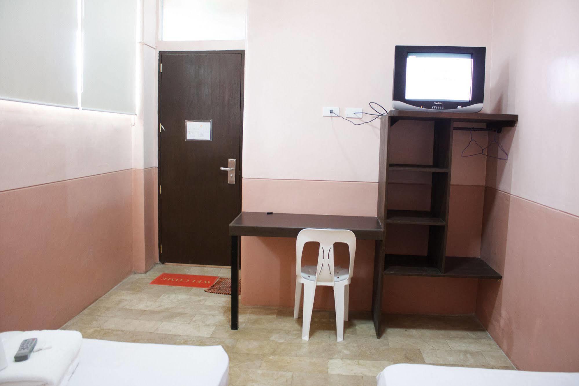 Gv Hotel - Borongan Kültér fotó